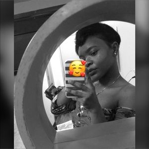 Meet your Posher, Valery